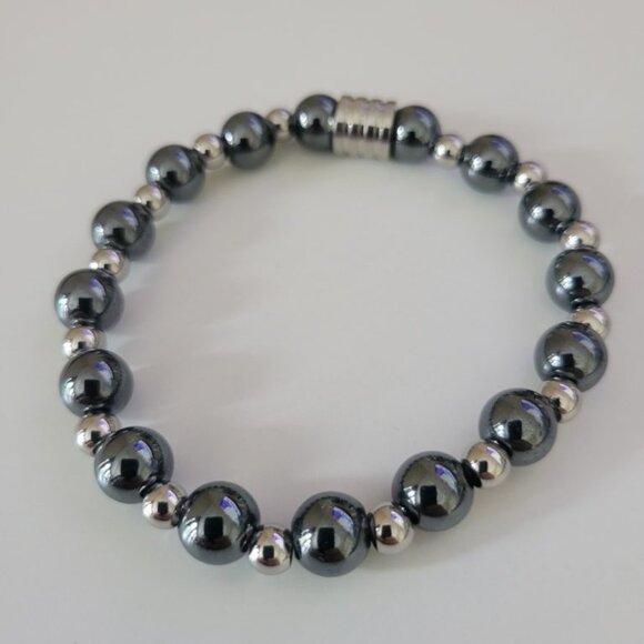 NWT Mens Hematite Luxury Stretch Bracelet Deep Gray, Silvery Accents S M L XL - Picture 6 of 6